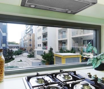 Sunfilled Two Bedroom Apartment! - Photo 4