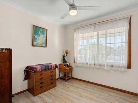 Coastal Comfort at 9 Suni Drive, Old Bar - Photo 2