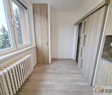 Prostějov, Moravská ul., byt 2+1 - pronájem - Fotografie 1