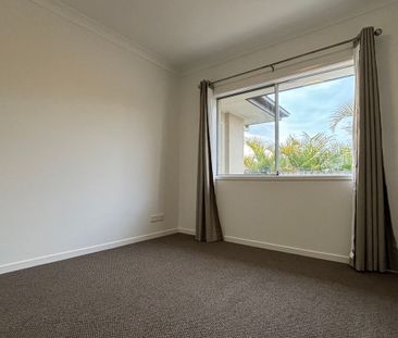 Sensational Dual Occupancy Home Available for Rent - Photo 2