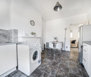 Studio to rent - Photo 5