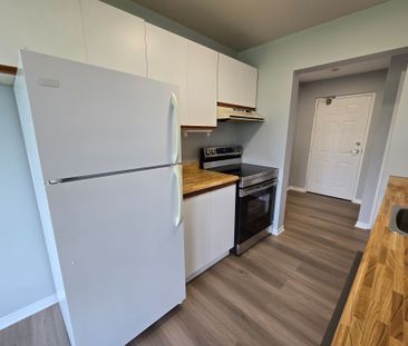 For Lease - 1600 Adelaide Street Unit# 501, London North, Ontario - Photo 2