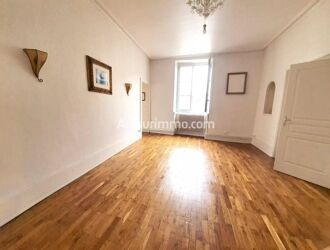 Location Appartement 3 pièces 71 m2 à Lons-le-Saunier - Photo 2
