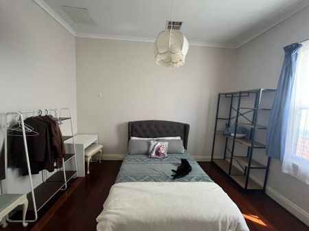 Bassendean - Photo 3