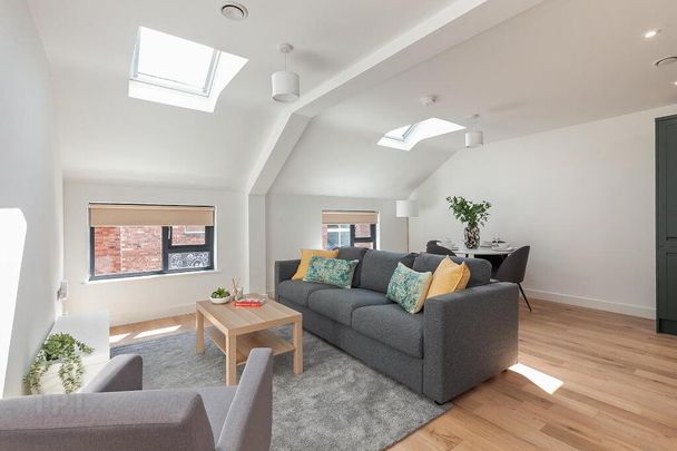 Apt 2, 537a Lisburn Road, Belfast, BT9 7GQ - Photo 1