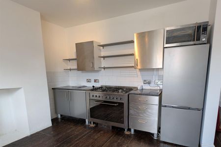 2 bedroom flat to rent - Photo 5