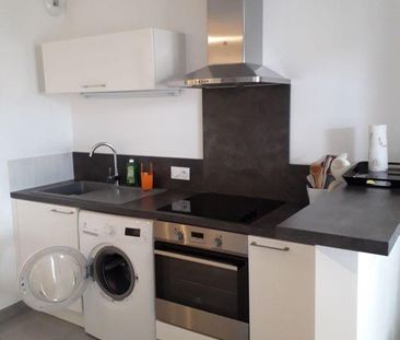 Location Appartement 1 pièce 24m² TROYES 10000 - Photo 2