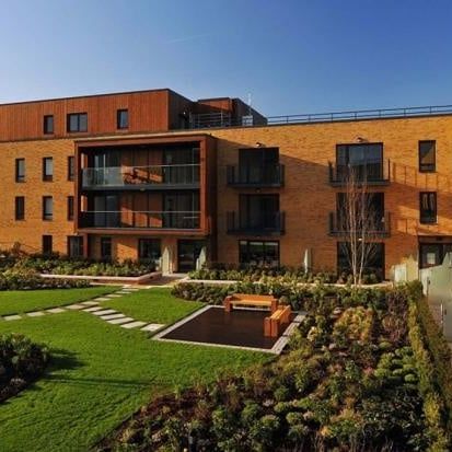 2 Bed Flat, Gibson Court, SE9 - Photo 2