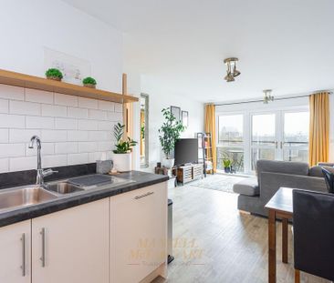 1 bedroom flat to rent - Photo 2