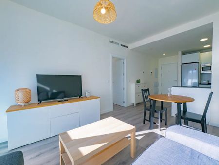 Calle Francisco de Sarriá, Málaga, Andalusia 29006 - Photo 5