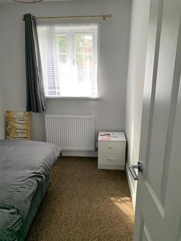 4 bedroom house to rent - Photo 4