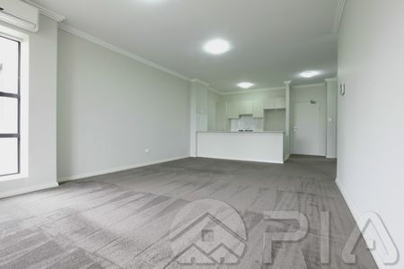 Spacious 3-Bedroom Apartment for Rent – Prime Location in Westmead - Photo 2