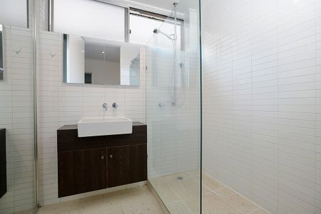 18/55 Union Street, Windsor VIC 3181 - Photo 3