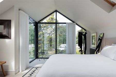4 bedroom detached house to rent - Photo 2