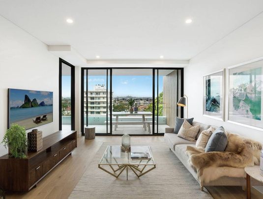 Ultra-Modern Designer Apartment with Water Views - Photo 1