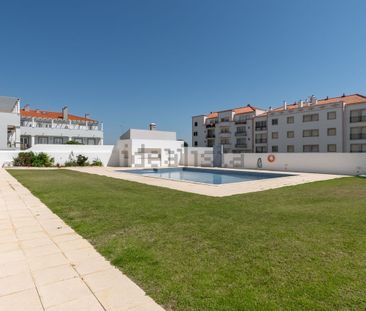 Moradia geminada em Lourinhã - Foto 2