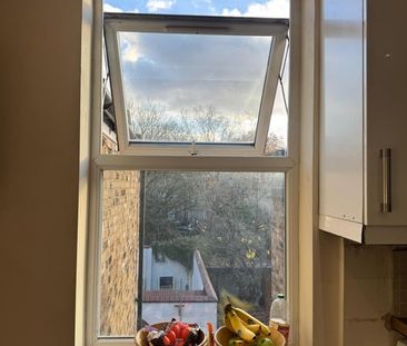 Room in a Shared House, Rhyl Street, NW5 - Photo 5