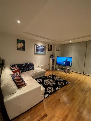 2 bedroom apartment to rent - Photo 2