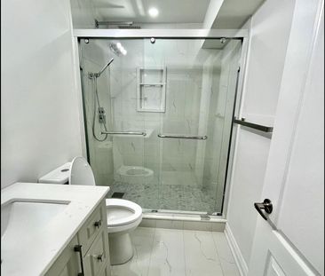 For Lease - 76 Garland Avenue, Cambridge, Ontario - Photo 2