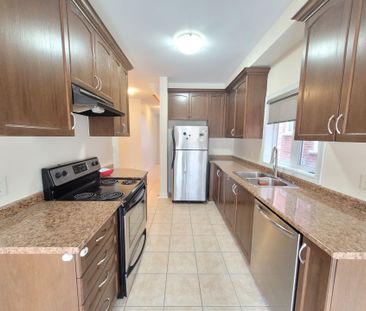 For Lease - 10 Blue Grouse Road, Vaughan, Ontario - Photo 1