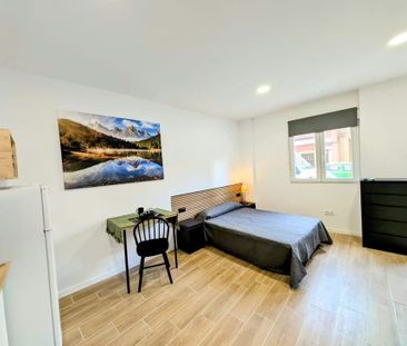 Carrer de Fortaleny, Valencia, Valencian Community 46035 - Photo 1