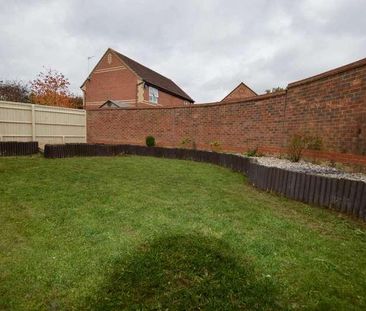 Heybridge Crescent, Caldecotte, MK7 - Photo 1