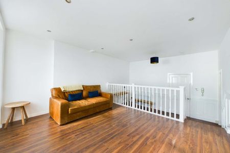 3 bedroom apartment to rent - Photo 3