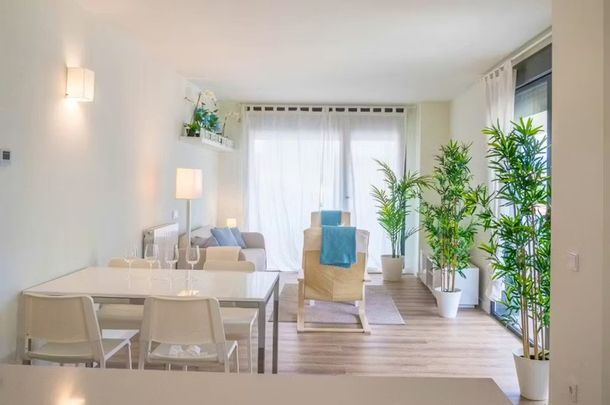 Passeig de la Zona Franca, Barcelona, Catalonia - Photo 1