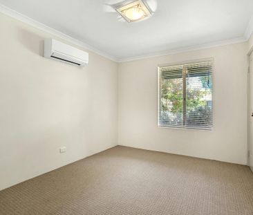 Spacious Family Home in Sought-After Ravenswood estate - Photo 6