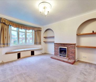 Stanwell Gardens, TW19, Surrey - Photo 5