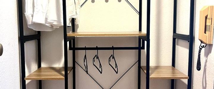 Helle, möbilierte 1,5-Zimmer Wohnung mit Aufzug in Stuttgart West - Photo 1