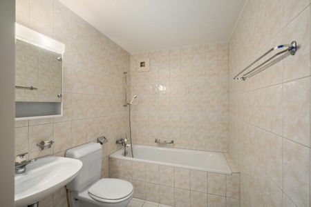 2.5 Zimmer, 1. Stock - Photo 4