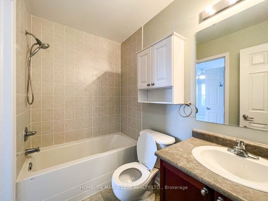 For Lease - 3159 Stornoway Circle, Oakville, Ontario - Photo 1