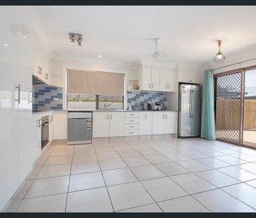 Perfect Location - Photo 5