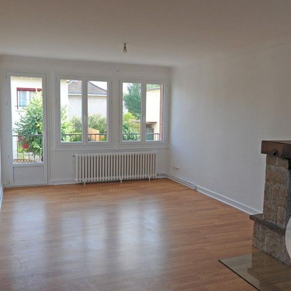 Location Maison 6 pièces 122m² CLERMONT FERRAND 63000 - Photo 1