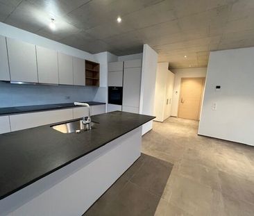 For rent Magnificent 3.5-bdrm apartment in condominium on 3rd floor - Photo 6