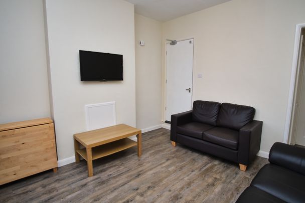 140 Paget Street - Photo 1