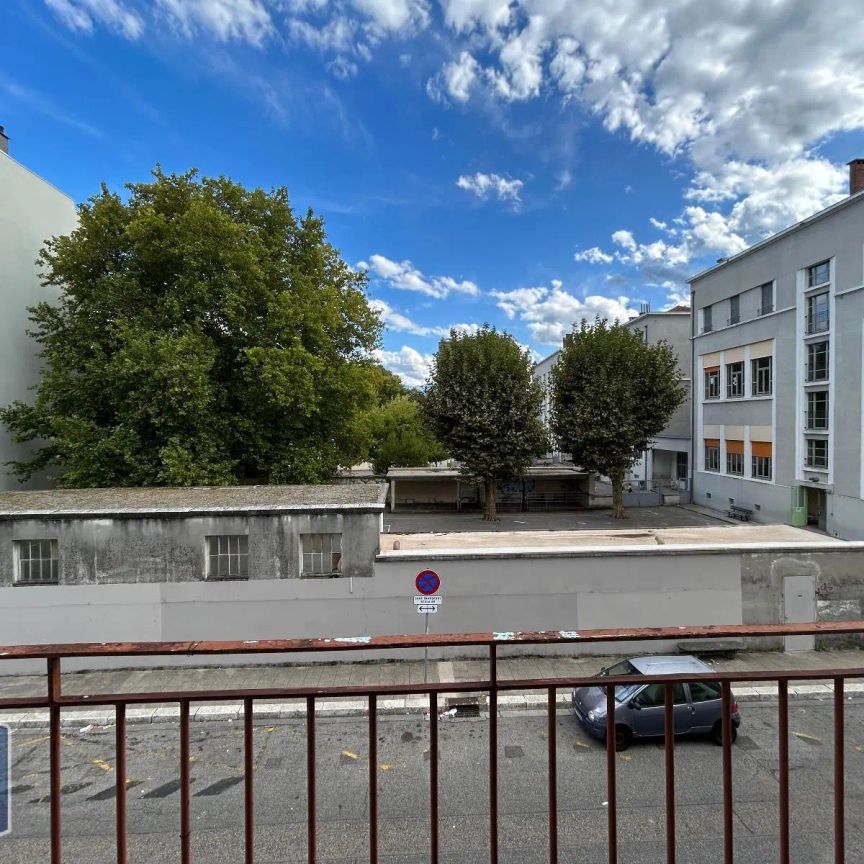 Appartement à louer 4 pièces 80.81m² - Photo 1