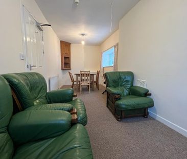 4 bedroom house to rent - Photo 1