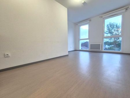 Location Appartement 1 pièce 22m² LA ROCHELLE 17000 - Photo 5