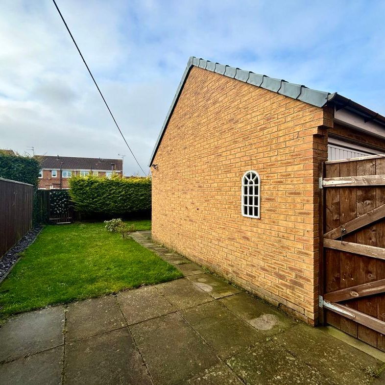 2 bed semi-detached house to rent in NE22 - Photo 1