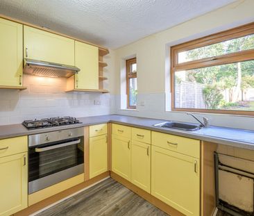 2 bedroom House To Let Total Size: 915 SQ FT - Photo 5