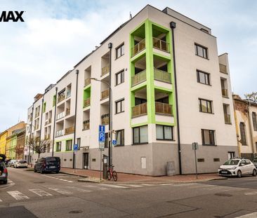 Pronájem bytu 1+kk a garsoniéry 45 m² - Photo 6