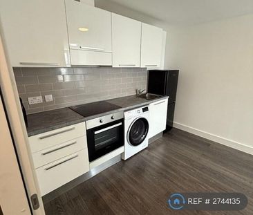 2 bedroom flat to rent - Photo 3
