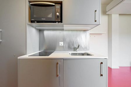 Pratique et meublé - bon TL CHF 300.00 offert ! - Foto 4