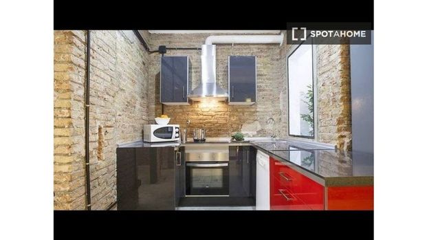 2 room luxury Flat for rent in Barcelona, Catalonia - Photo 1