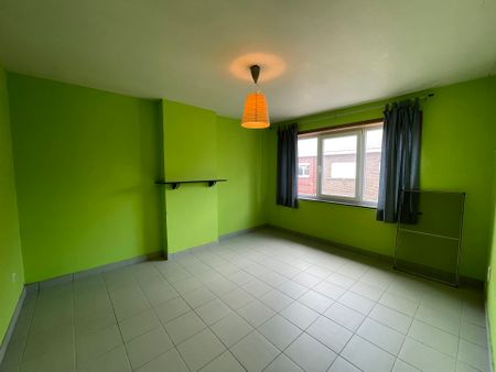 LEDE - Rijwoning vlakbij de dorpskern. - Foto 2