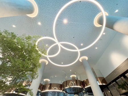 Großzügige 3 Zimmer Wohnung im 41.Stock inkl. atemberaubendem Blick auf die Donau und den Kahlenberg! - Foto 2