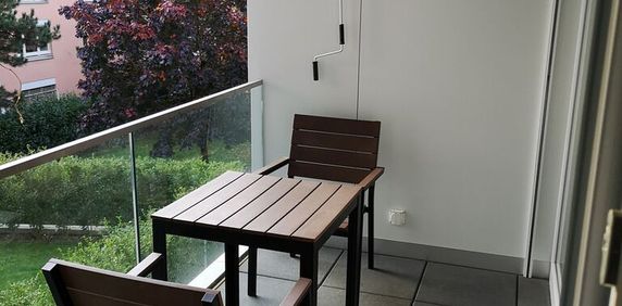 Spacious 2.5 room apartment in an ideal location - Foto 2