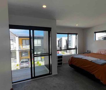 Modern Comfort in an Unbeatable Location - Photo 4